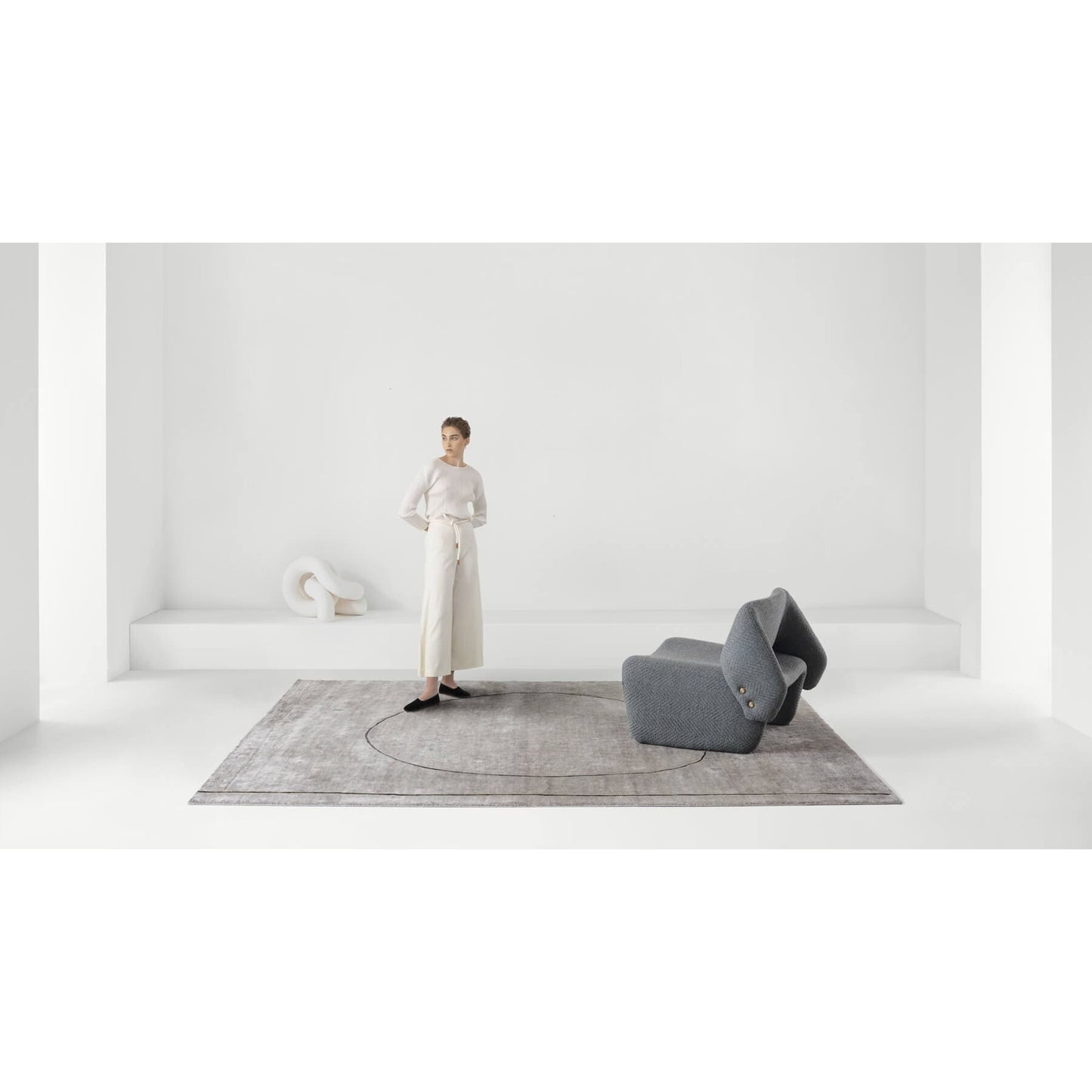 Amini - Ritagli Teppich Elisa Ossino 300x250
